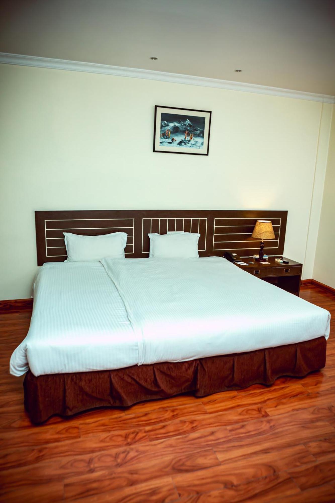 Vannasut Hotel And Spa Kathmandu Exterior photo